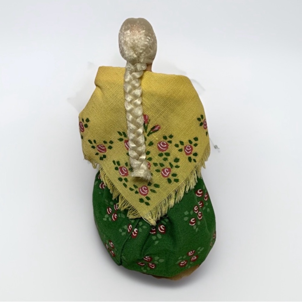 Vintage Polish Folk Costume Doll on Platform - Picture 6 of 7